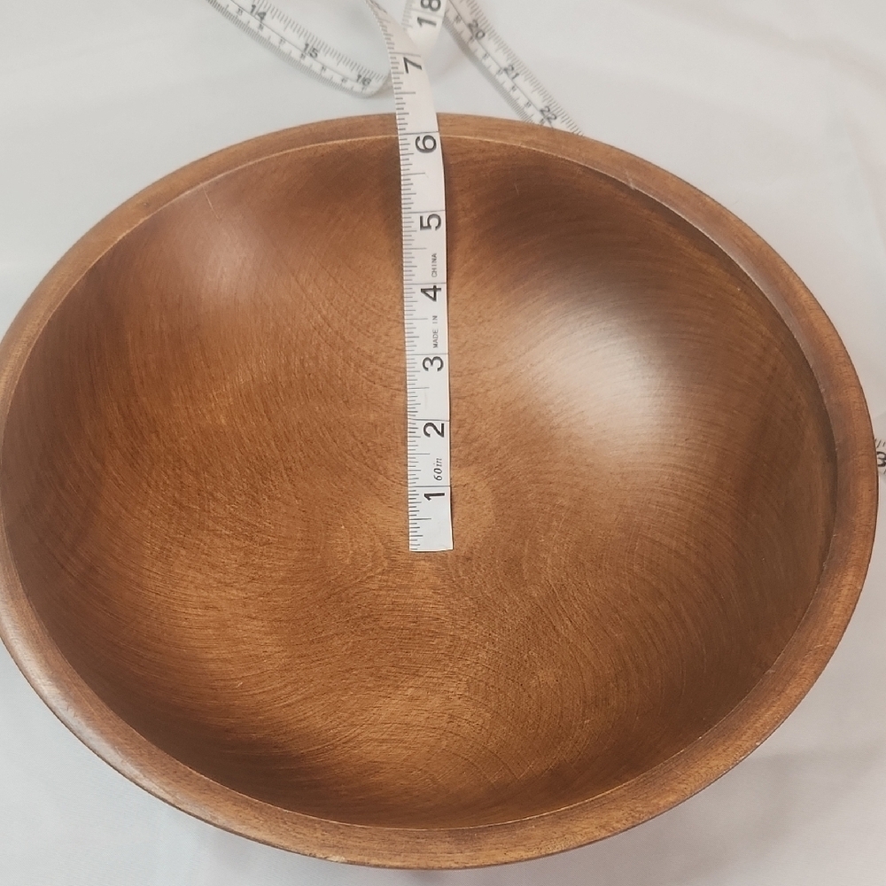 Elegant Brown Wooden Bowl - Picture 5 of 5
